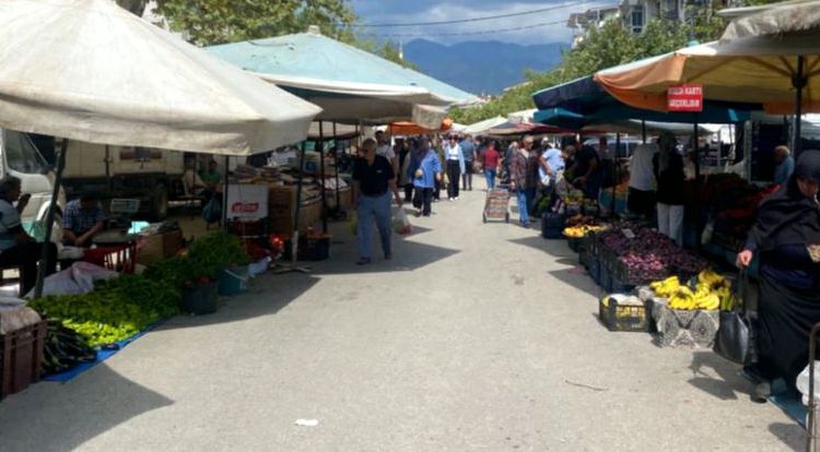 Kadınlar kış için hazırlanmaya başladı