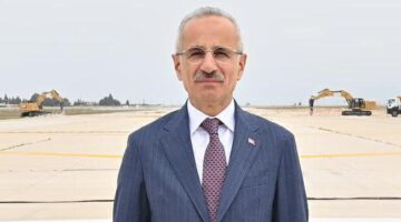 Hatay Havalimanı’nda uçuşlar yeniden başladı