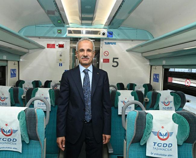 Sivas-İstanbul yüksek hızlı tren seferleri başlıyor