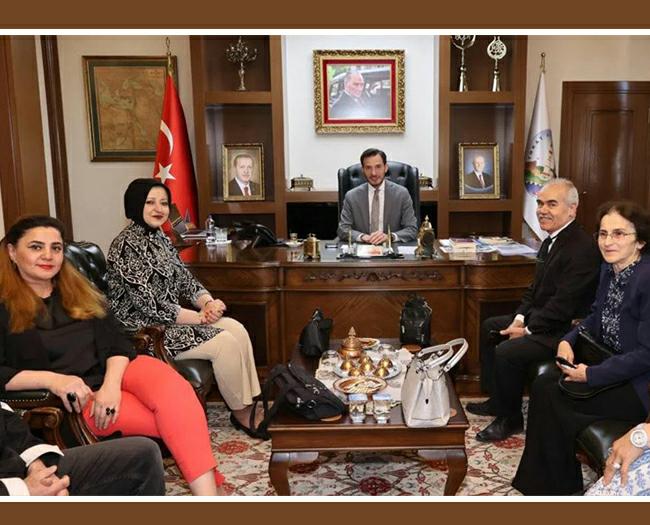Başkan Yazıcıoğlu’na Kültür Platformu’ndan şiirli ziyaret