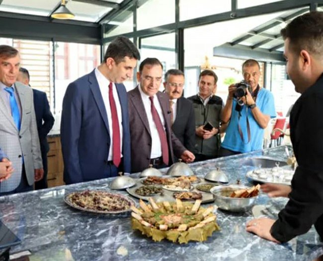Tokat’ta “Türk Mutfağı Haftası”nda ziyafet şöleni