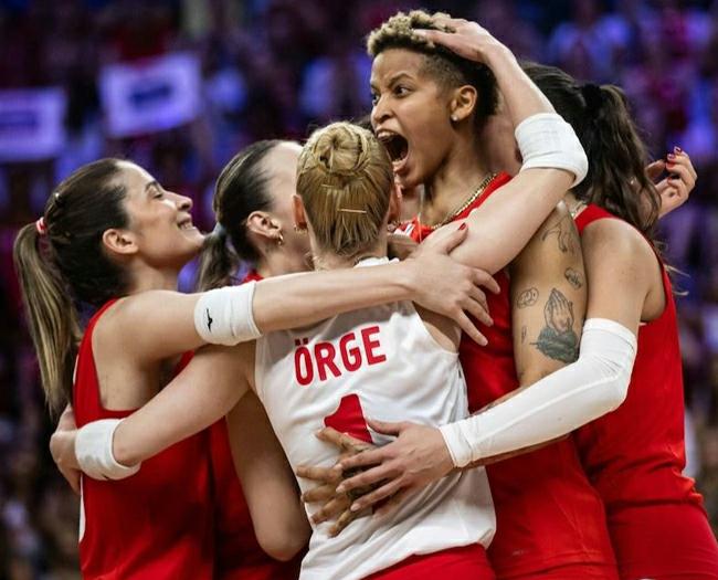 Filenin Sultanları, Amerika’yı 3-2 yıktı, Finale yükseldi