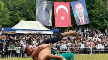 Niksar’da, “Ahi Pehlivan Büyük Karakucak Güreşleri” tamamlandı