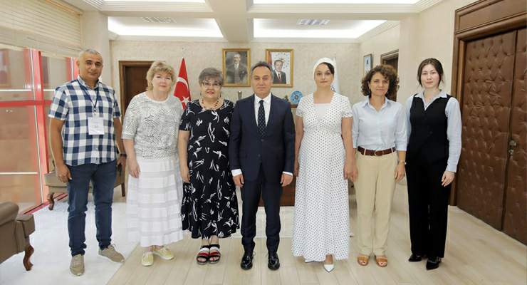 Kazakistan Baişhev Üniversitesi Rektörü’nden TOGÜ’ye ziyaret