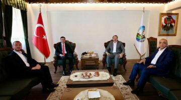 Memur-Sen Genel Başkanı Ali Yalçın Tokat’a geldi