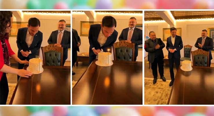 Personelinden Başkan Yazıcıoğlu’na doğum günü sürprizi