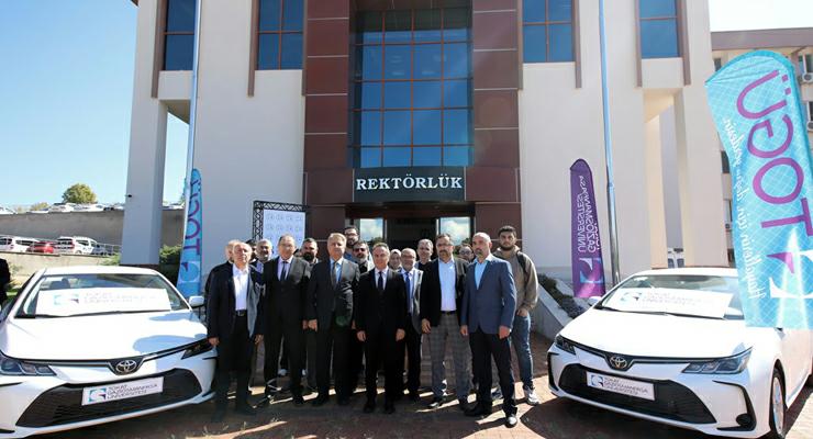 Toyota Otomotiv’den TOGÜ’ye hibe araç desteği