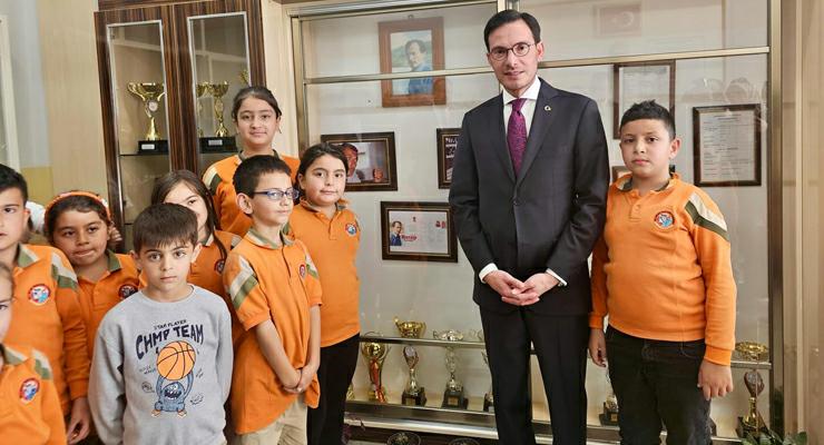 Başkan Yazıcıoğlu Erzincan’da çocukluk anılarını yaşadı
