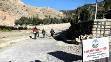 Tokat Belediyesi mezarlıkları bakıma aldı