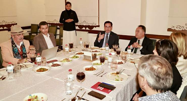 Geleneksel Mutfak Sanatları Pişirme ve Saklama Teknikleri