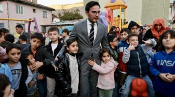 Soğukpınar Mahallesi yıllardır beklenen parkına kavuştu