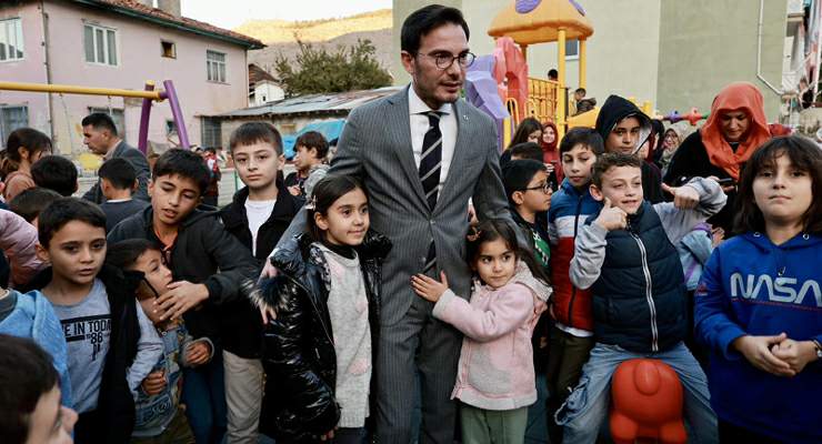 Soğukpınar Mahallesi yıllardır beklenen parkına kavuştu