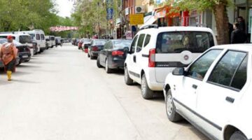 Erbaa’da sürücülerde, İşletmecilerde “Otopark” sorunundan şikayetçi