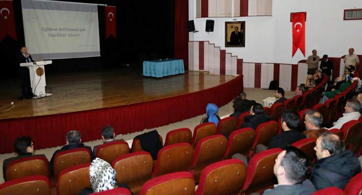 TOGÜ’de ‘Resmi Yazışma Kuralları’ eğitim programı sertifika töreni yapıldı