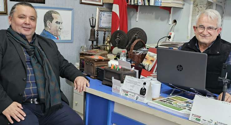 Başkan Özdemir, Duayen gazeteci Bilgin’i Niksar’da ziyaret etti
