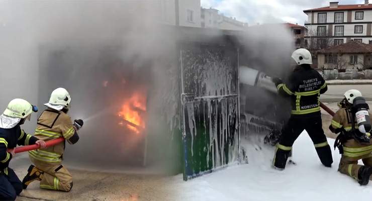 Zile Belediyesi’nden, Backdraft eğitimiyle yangınla mücadele tatbikatı