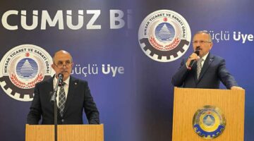 Niksar’ın ekonomik gelişimine katkı sağlayan iş insanları iftarda buluştu