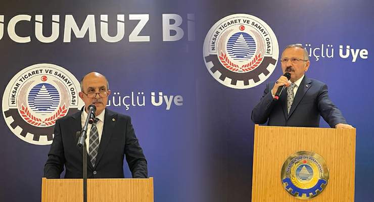 Niksar’ın ekonomik gelişimine katkı sağlayan iş insanları iftarda buluştu