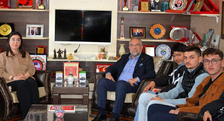 Sosyal Gençlik Kulübü’nden Başkan Sargın’a ziyaret