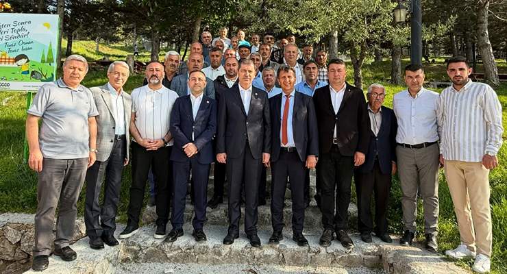 Arslan’dan çifte müjde, Artova Hükümet Konağı ve Adalet Sarayı yenileniyor