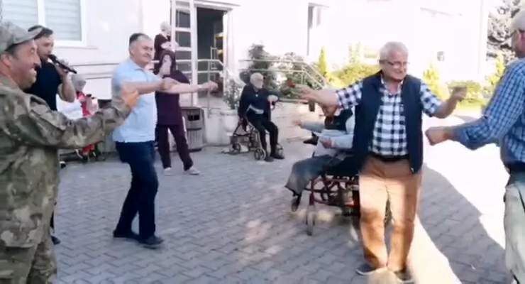 58 yıllık gazeteci “Cemalettin abi” gideceği yeri mi hazırlıyor?🌝