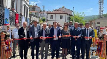 Niksar’da “Bir Yılın Emeği” sergilendi