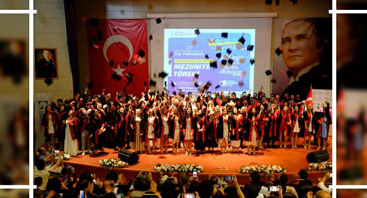 TOGÜ Tıp Fakültesi mezuniyet töreni coşkuyla gerçekleştirildi