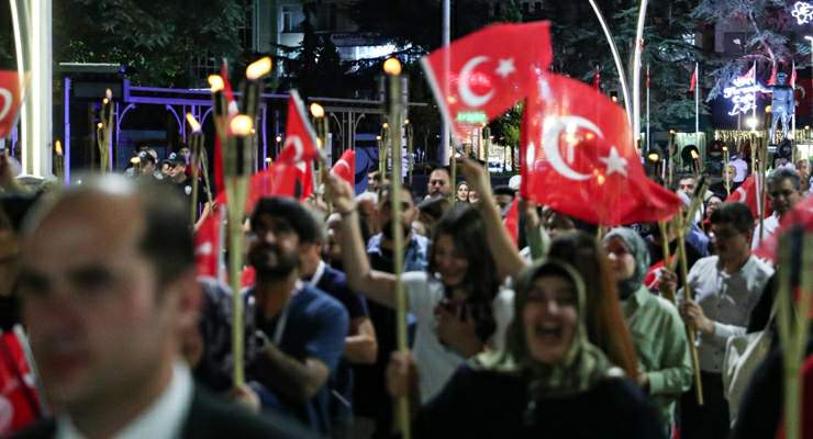 Zafer Bayramı’nın 103. yılı Tokat’ta fener alayı ve konserle kutlanıyor