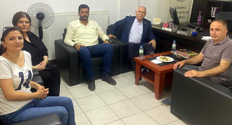 Kadim Durmaz’dan, Tokat’taki ‘Özgür Özel Mitingi’ne davet