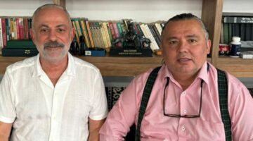 Basının duayen ismi Alaattin Özuzun, Başkan Özdemir’i ziyaret etti