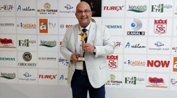 Murat Onur’a “Yılın En Başarılı Muhabiri” ödülü verildi