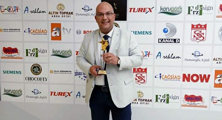 Murat Onur’a “Yılın En Başarılı Muhabiri” ödülü verildi