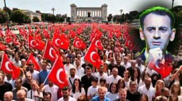 Başkan Seyfi Karslı’dan 29 Ekim’e özel “Cumhuriyet Marşı”