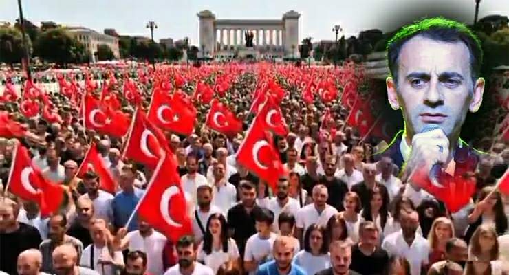 Başkan Seyfi Karslı’dan 29 Ekim’e özel “Cumhuriyet Marşı”