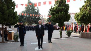 Başkan Sargın, “Atamızı saygı, Minnet ve özlemle andık”