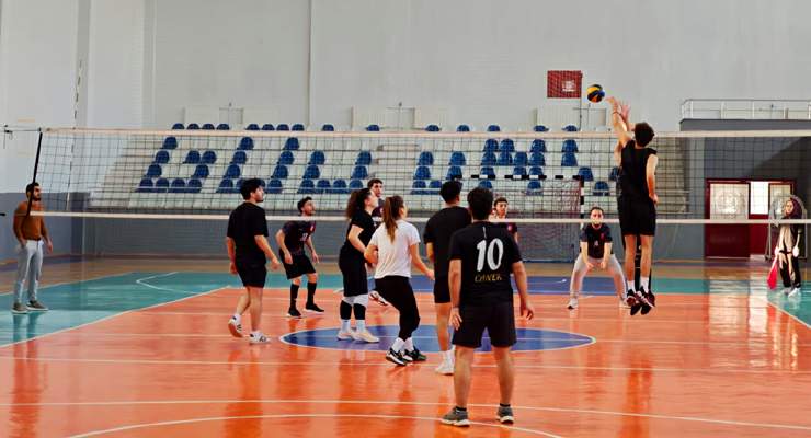 “TOGÜ Spor Şenliği” büyük bir coşkuyla başladı
