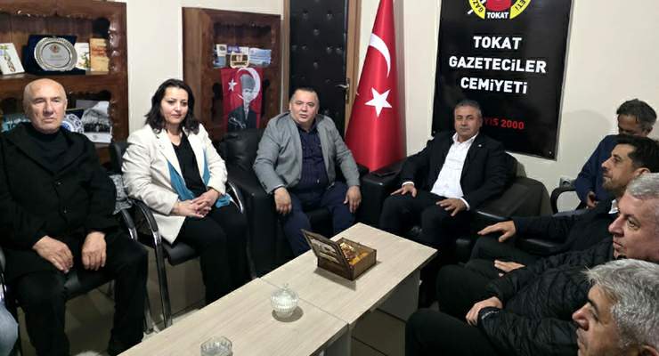 İYİ Parti Tokat teşkilatından Gazeteciler Cemiyeti’ne ziyaret