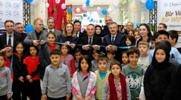 “Bir Varmış Bir Wİ-Fİ’ymiş” Eğitim Fakültesi’nde hayat buldu