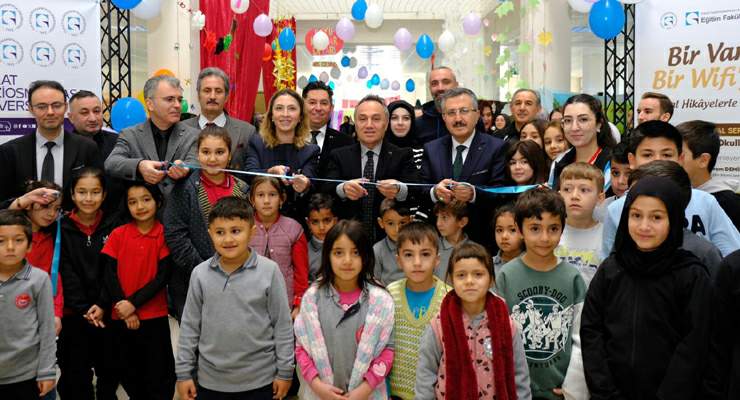 “Bir Varmış Bir Wİ-Fİ’ymiş” Eğitim Fakültesi’nde hayat buldu