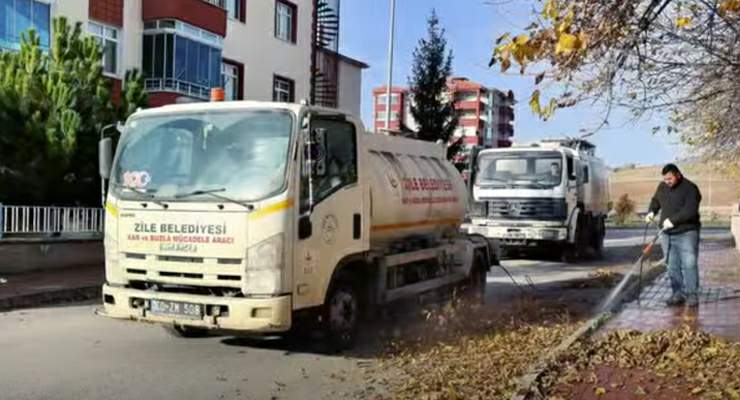 Zile’de “Mahalle Temizlik Seferberliği” sürüyor