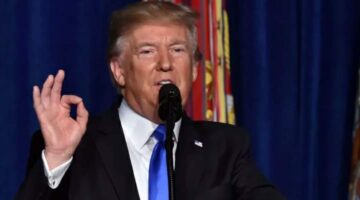 Başkan Trump, “İran, protestocuları vurup öldürürse, ABD onların yardımına koşacaktır”