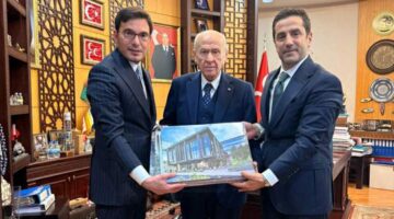 Başkan Yazıcıoğlu ve Başkan Yard. Bingöl Bahçeli’ye “Kentsel Dönüşüm Sunumu” yaptı