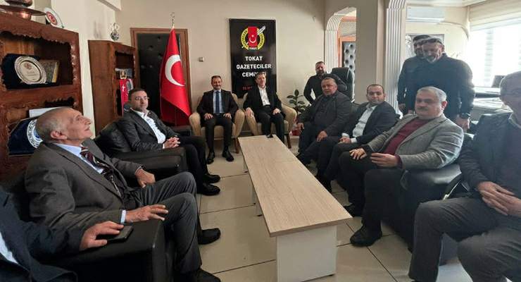AK Parti Heyeti’nden Tokat Gazeteciler Cemiyeti’ne “Hayırlı Olsun” ziyareti