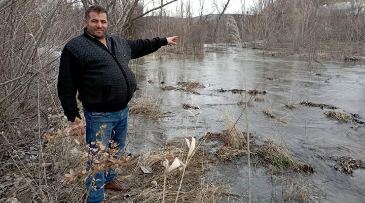 Tokat’ta dereler taştı; Ekin tarlaları sular altında kaldı