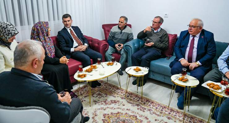 Dayanışma ile yeniden kurulan yuvada ilk iftar
