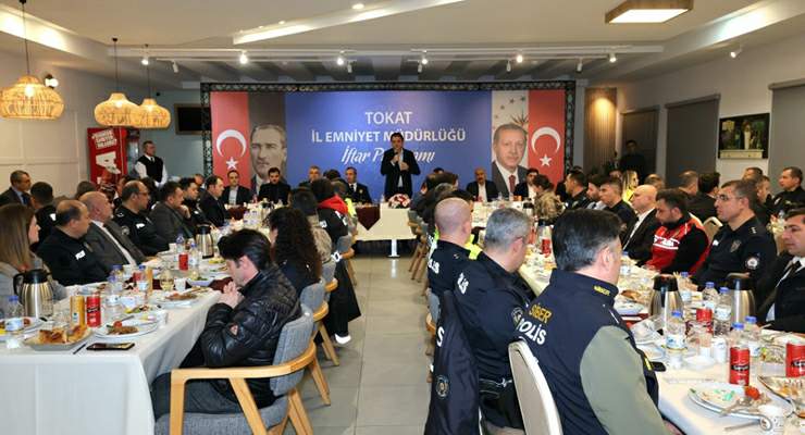 Vali Köklü, İl Emniyet Müdürlüğü’nde düzenlenen iftar programına katıldı