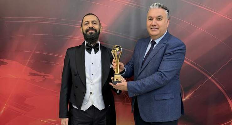 Dünyaca ünlü yazar Akif Manaf’a “Cine1 Barış Ödülü”