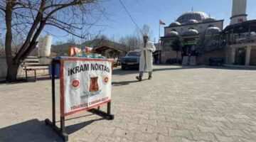 Tokat’ta iftara yetişme telaşı kazaya dönüşmesin diye “İkram Noktası” kuruldu