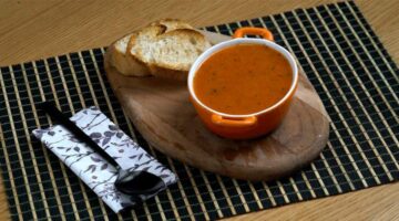 Ramazan ayının vazgeçilmezi ısırgan otlu tarhana çorbası