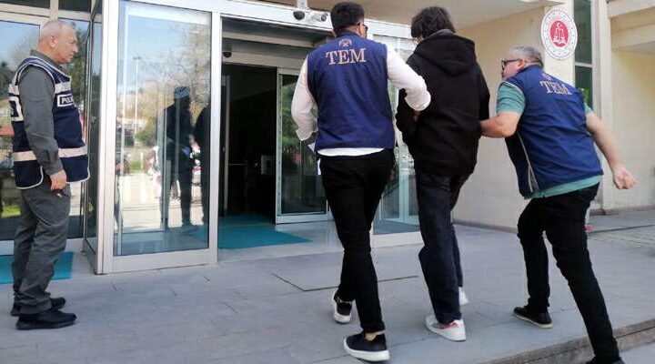 Okulu hedef gösterdi, gözaltına alındı